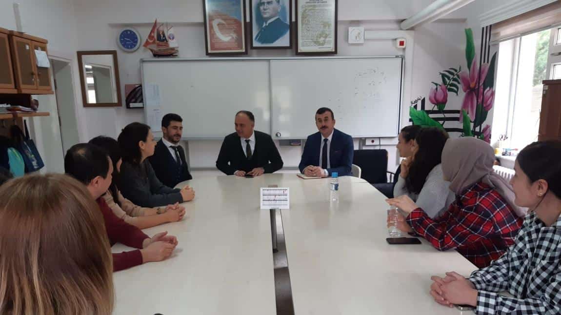 İl Milli Eğitim Müdürümüz Osman CEBECİ okulumuzu ziyaret etti.